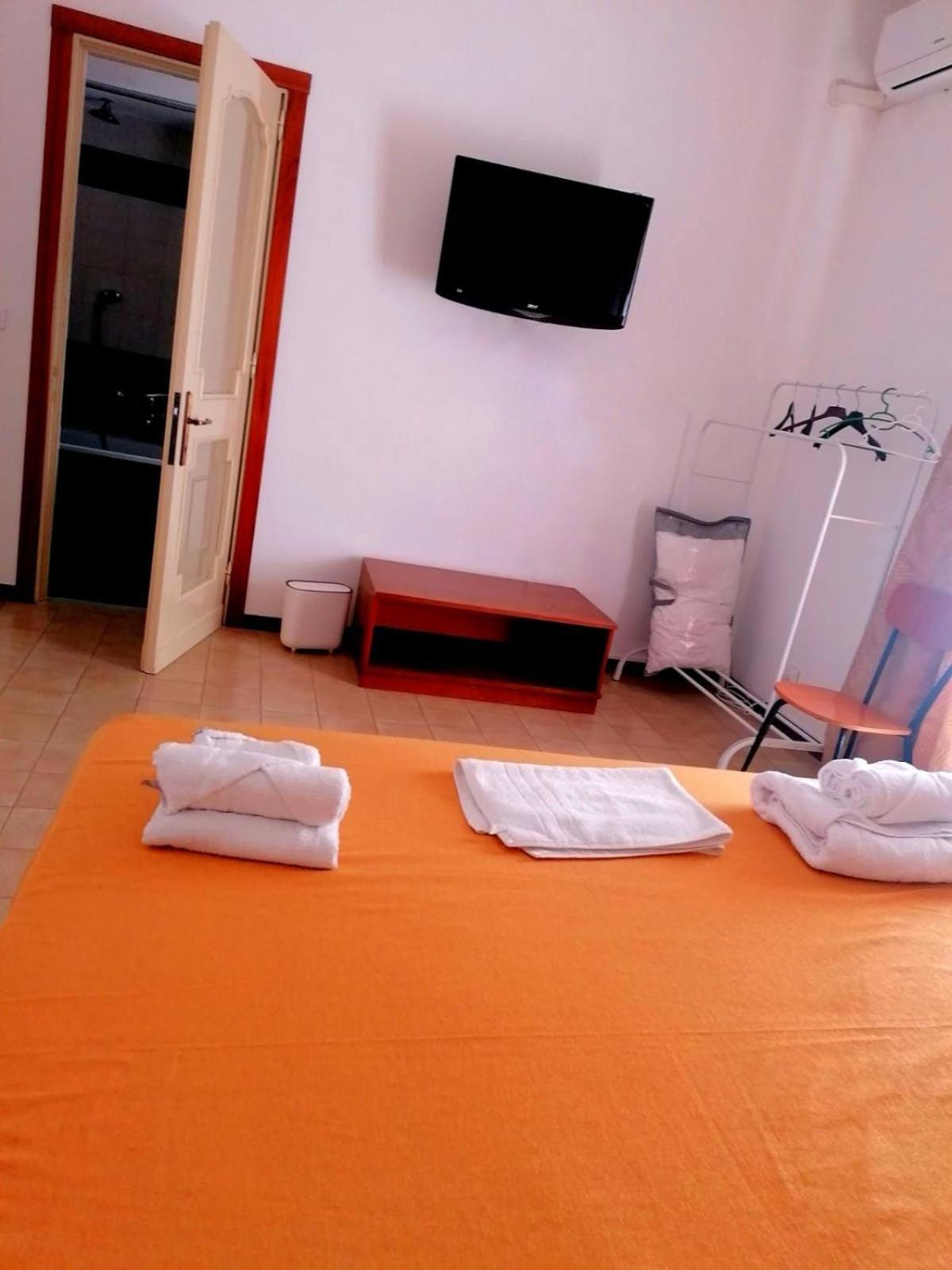 Da Piero E Gina Hotel Palidoro Eksteriør billede